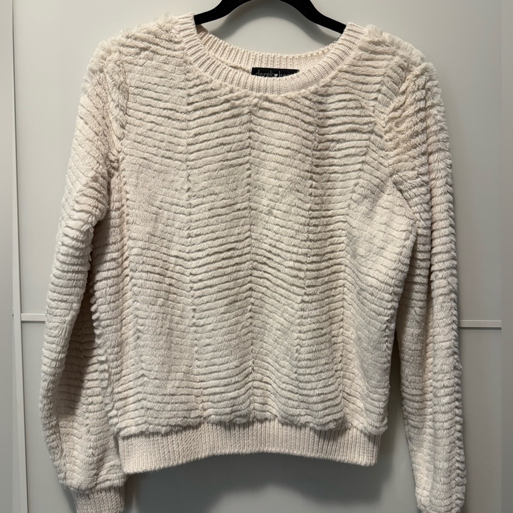 Derek Heart Very Soft Fuzzy Ivory Cream Sweater